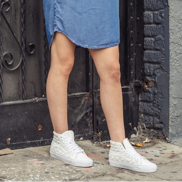 ISO - Picture 2 of 2